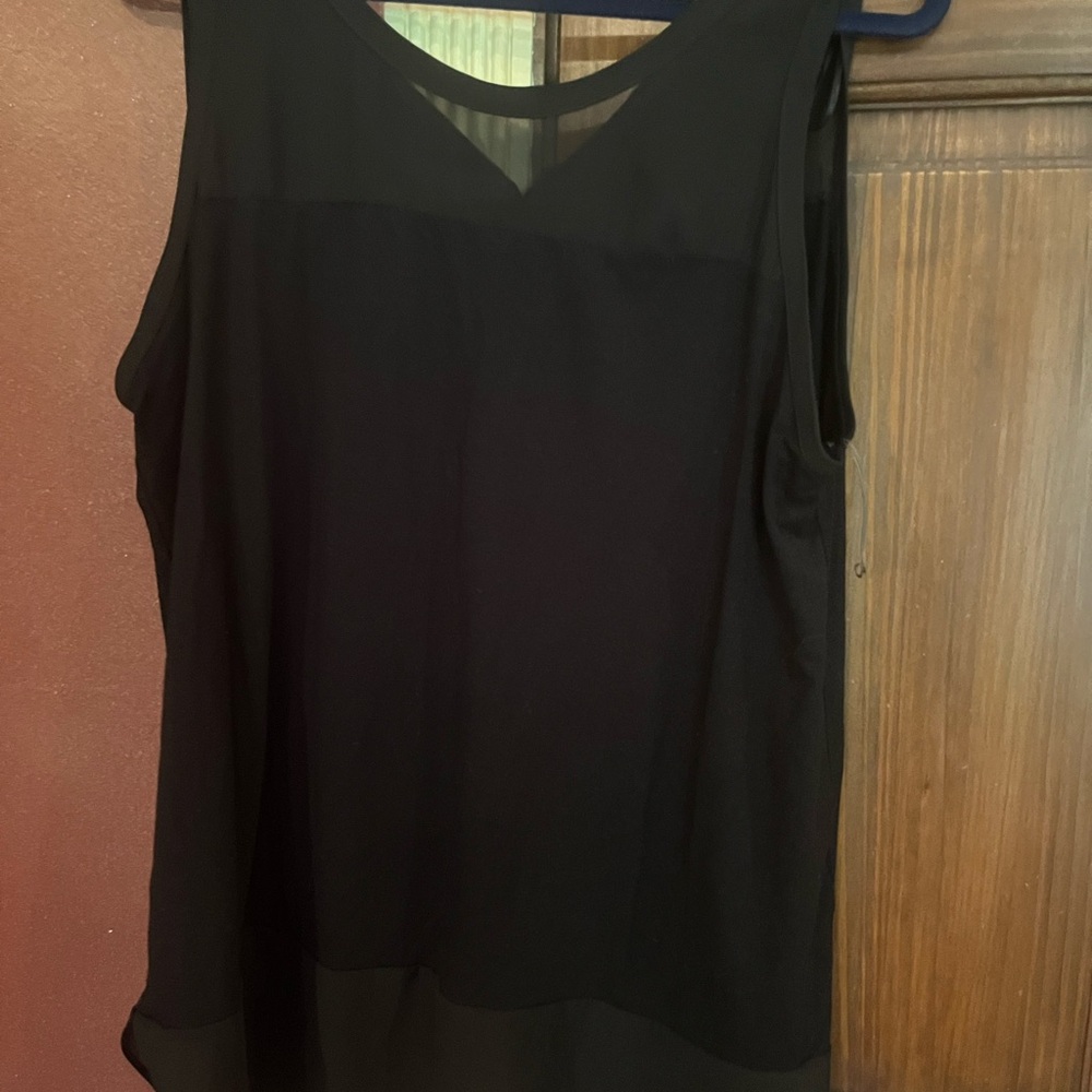 Tank top - Picture 2 of 7